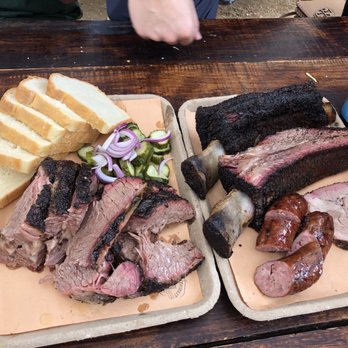 Micklethwait Craft Meats - Sliced brisket, beef ribs, sausage and pork shoulder - Food Trucks Near Me - Austin, Texas