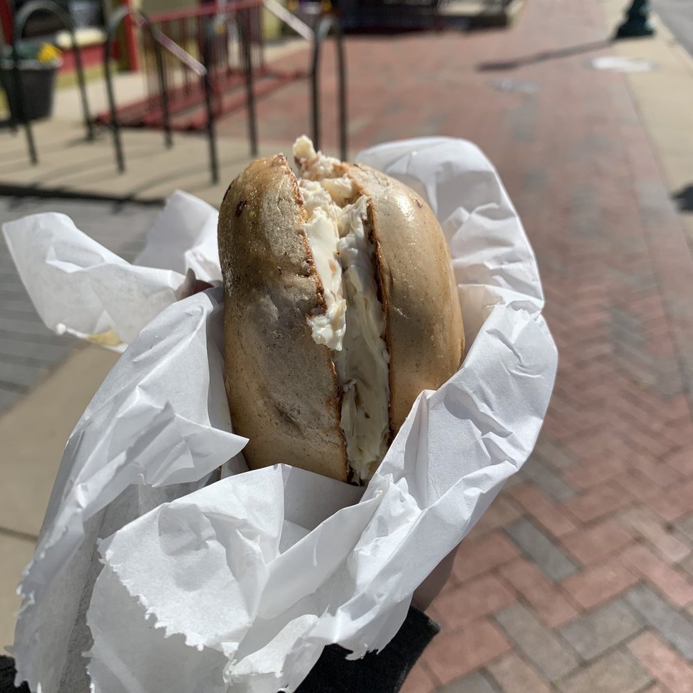 BLOOMINGTON BAGEL COMPANY Updated May 2024 23 Photos & 49 Reviews