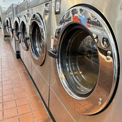 Seabreeze Laundry - Washers