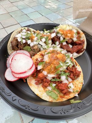 Tacos Los Guichos by null