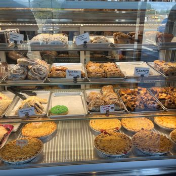 Toni's 24 HR Restaurant - Desserts - American Near Me - Arcata, California