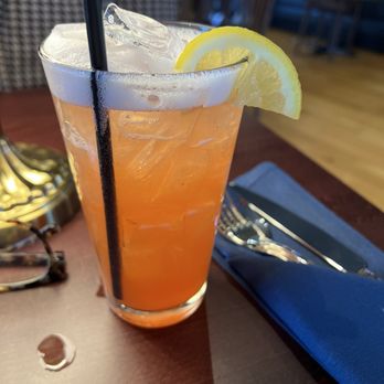 Savin Bar & Kitchen - Boston Bella - American Near Me - Dorchester, Massachusetts