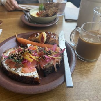 Tartine - Bakeries Near Me - Mill Valley, California Tartine - Bakeries Near Me - Mill Valley, California