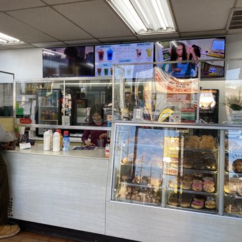 USA Donuts & Croissants - It's a great place for lunch and catch up with sports and news that they are showing on TVs. - Donuts Near Me - Van Nuys, California USA Donuts & Croissants - It's a great place for lunch and catch up with sports and news that they are showing on TVs. - Donuts Near Me - Van Nuys, California