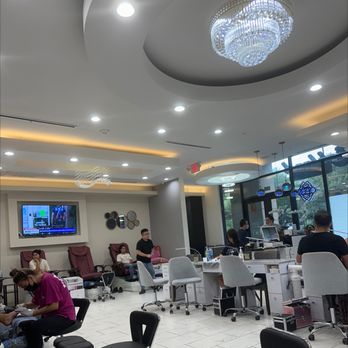 Highland Nails & Spa - Nail Salons Near Me - Austin, Texas Highland Nails & Spa - Nail Salons Near Me - Austin, Texas