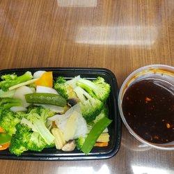Yum's Restaurant - Steamed Veggies