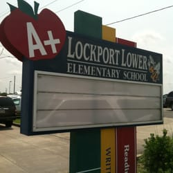 Lockport Lower Elementary School - Marque in front of school