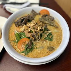 Dang Good Foods - Beef khao soi