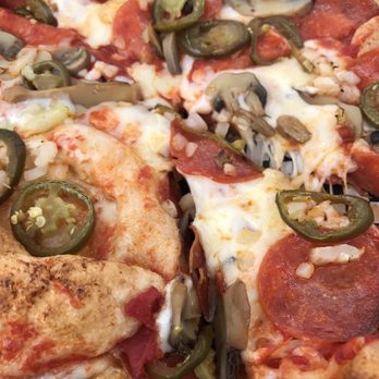 The Service Station - Crust was thick yet still crispy on the bottom and sauce was really good. Perfect combination of savers with a hint of sweet. - Pizza Near Me - Jane Lew, West Virginia