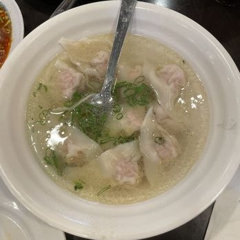 Chengdu Taste - Wontons with chicken broth - Szechuan Near Me - Alhambra, California
