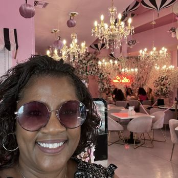 Mrs Coco - Seated and background view - Cafes Near Me - Henderson, Nevada