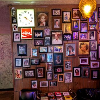 Mom's Basement - Bars Near Me - Birmingham, Alabama