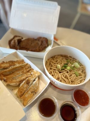 Bafang Dumplings Temple City 八方雲集 by null