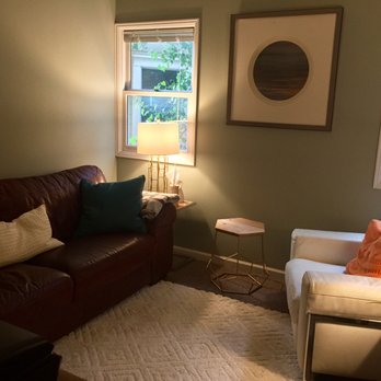 Catalyst Psychotherapy - Our therapy room - Counseling & Mental Health Near Me - Austin, Texas Catalyst Psychotherapy - Our therapy room - Counseling & Mental Health Near Me - Austin, Texas
