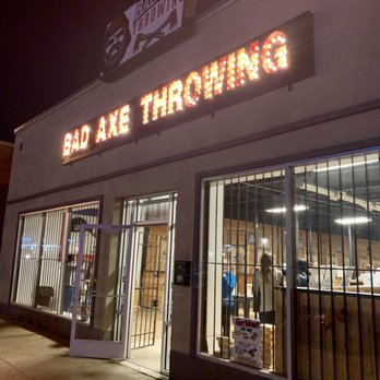 Bad Axe Throwing Dallas - Axe Throwing Near Me - Dallas, Texas
