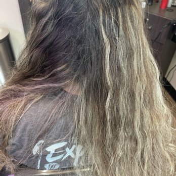 Emmanuel Salon - Look at those chop lines.This was my new hair stylist. She took these for me and said this is ABSOLUTELY NOT. - Hair Salons Near Me - Sugar Land, Texas Emmanuel Salon - Look at those chop lines.This was my new hair stylist. She took these for me and said this is ABSOLUTELY NOT. - Hair Salons Near Me - Sugar Land, Texas