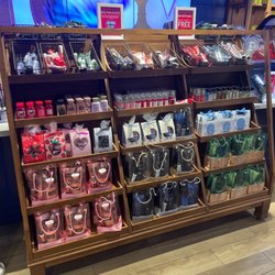 Bath & Body Works