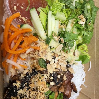 Saigon Corner - Chicken vermicelli - Sandwiches Near Me - Sacramento, California Saigon Corner - Chicken vermicelli - Sandwiches Near Me - Sacramento, California