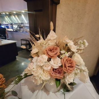 Chita's Floral Designs - Florists Near Me - Downey, California