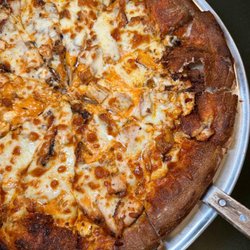 Tommy's Pizza Palace - Buffalo Chicken Pizza