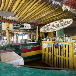 Rasta's - Bar