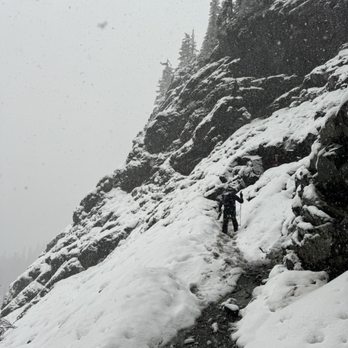 Snow Lake - Hiking Near Me - North Bend, Washington