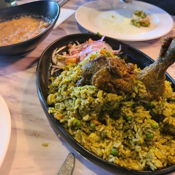 CVI.CHE 105 - Chicken rice and beans - Seafood Near Me - Miami, Florida