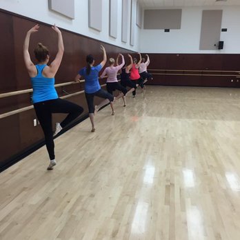 Debbie Saravia Dance - working hard at the barre! - Dance Schools Near Me Debbie Saravia Dance - working hard at the barre! - Dance Schools Near Me