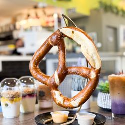 The Social Cafe & Lounge
