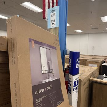 Lowe's Outlet - Interior - Appliances Near Me - Houston, Texas Lowe's Outlet - Interior - Appliances Near Me - Houston, Texas