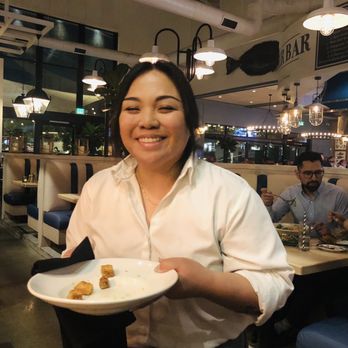 Lure Fish House - Jan the waitress - Seafood Near Me - Porter Ranch, California Lure Fish House - Jan the waitress - Seafood Near Me - Porter Ranch, California