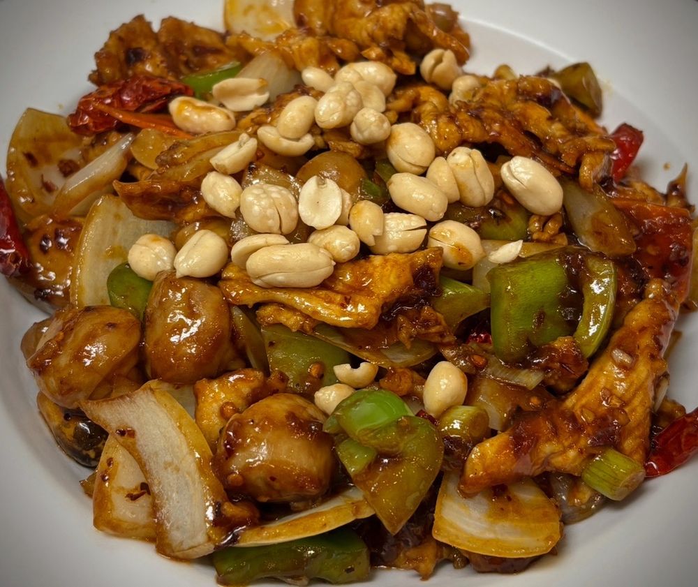 Ohana Hawaiian BBQ - Photo 3