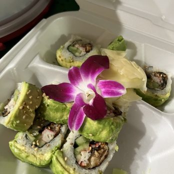 Memo's Sushi - Caterpillar roll - Sushi Bars Near Me - Cathedral City, California Memo's Sushi - Caterpillar roll - Sushi Bars Near Me - Cathedral City, California