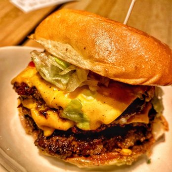 HiHo Cheeseburger | Studio City - Triple HiHo Cheeseburger - New American Near Me - Studio City, California HiHo Cheeseburger | Studio City - Triple HiHo Cheeseburger - New American Near Me - Studio City, California