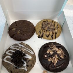 Dirty Dough Cookies - (Top L-R): Brookie, Reverse. (Bottom L-R): Cookies n crème, Smirk
