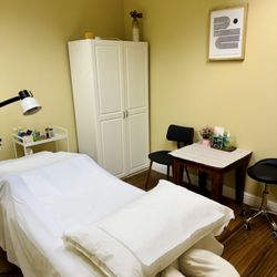 Chou Acupuncture