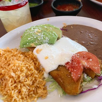 Puerto Alegre - Chimichangas Ala Chicanese - smokier flavor and filled with shredded chicken. super filling and delicious! - Mexican Near Me - San Francisco, California Puerto Alegre - Chimichangas Ala Chicanese - smokier flavor and filled with shredded chicken. super filling and delicious! - Mexican Near Me - San Francisco, California