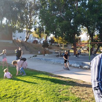 South Park - Parks Near Me - Hermosa Beach, California South Park - Parks Near Me - Hermosa Beach, California