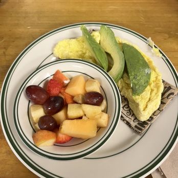 Lee’s Coffee & Tea - Avocado Omelet - The Hipster - Coffee & Tea Near Me - Laurel, Mississippi