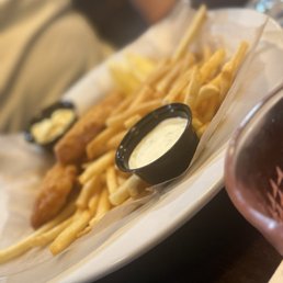 Chicken tender with french fries