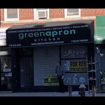 Green Apron Kitchen - Store is for rent. - Cooking Classes Near Me - Brooklyn, New York