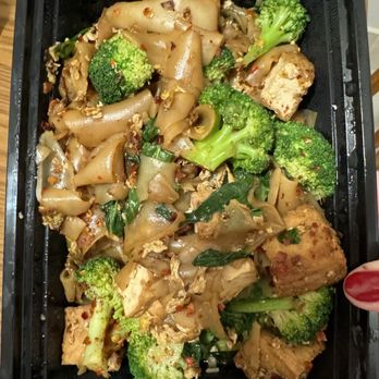 Bahn Thai - Pad See Ew - Thai Near Me - San Diego, California