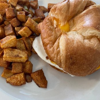 Happy Day Café - Croissant Sandwich with Sliced Avocado - Cafes Near Me - Live Oak, Texas