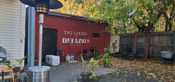 De Fazio's by null