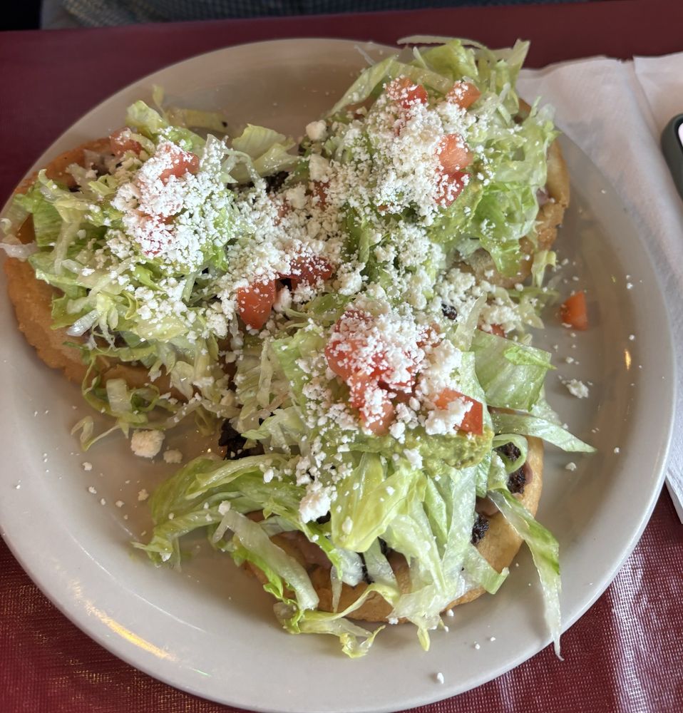 El Paraiso Mexican Restaurant