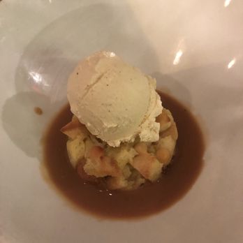 Ma Maison - Amazing white chocolate bread pudding - French Near Me - Boston, Massachusetts