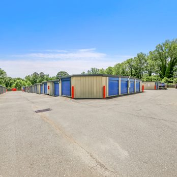 Morningstar Storage - Drive up units of Morningstar Storage on Franklin Boulevard - Self Storage Near Me - Gastonia, North Carolina Morningstar Storage - Drive up units of Morningstar Storage on Franklin Boulevard - Self Storage Near Me - Gastonia, North Carolina