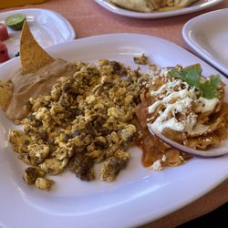 La Faena - Huevos con chorizo.