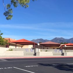 Tijeras Creek Elementary School - Adorable alphabetical tiled pick-up area