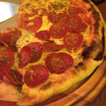 Birreria Escondido - Pepperoni - Pizza Near Me - Rio de Janeiro, RJ